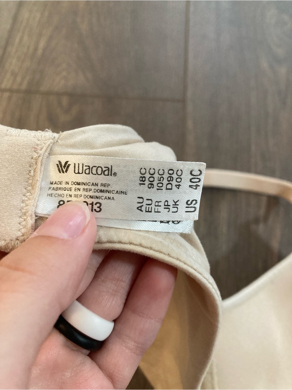 Wacoal Women's Beige T Shirt Bra Underwired Size 40C - Picture 2 of 8